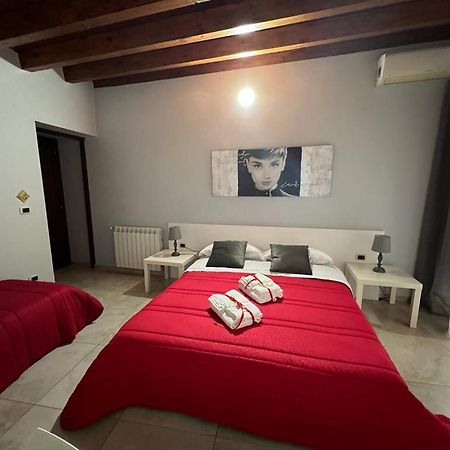 B&B Athena Comfort La Passeggiata Del Centro Agrigento Esterno foto