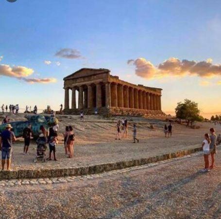 B&B Athena Comfort La Passeggiata Del Centro Agrigento Esterno foto